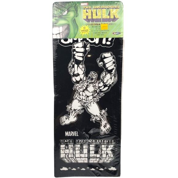 Marvel Incredible Hulk 2 Fuzzy Black Felt Velvet Posters in Plastic 8x20 RoseArt - Picture 1 of 2